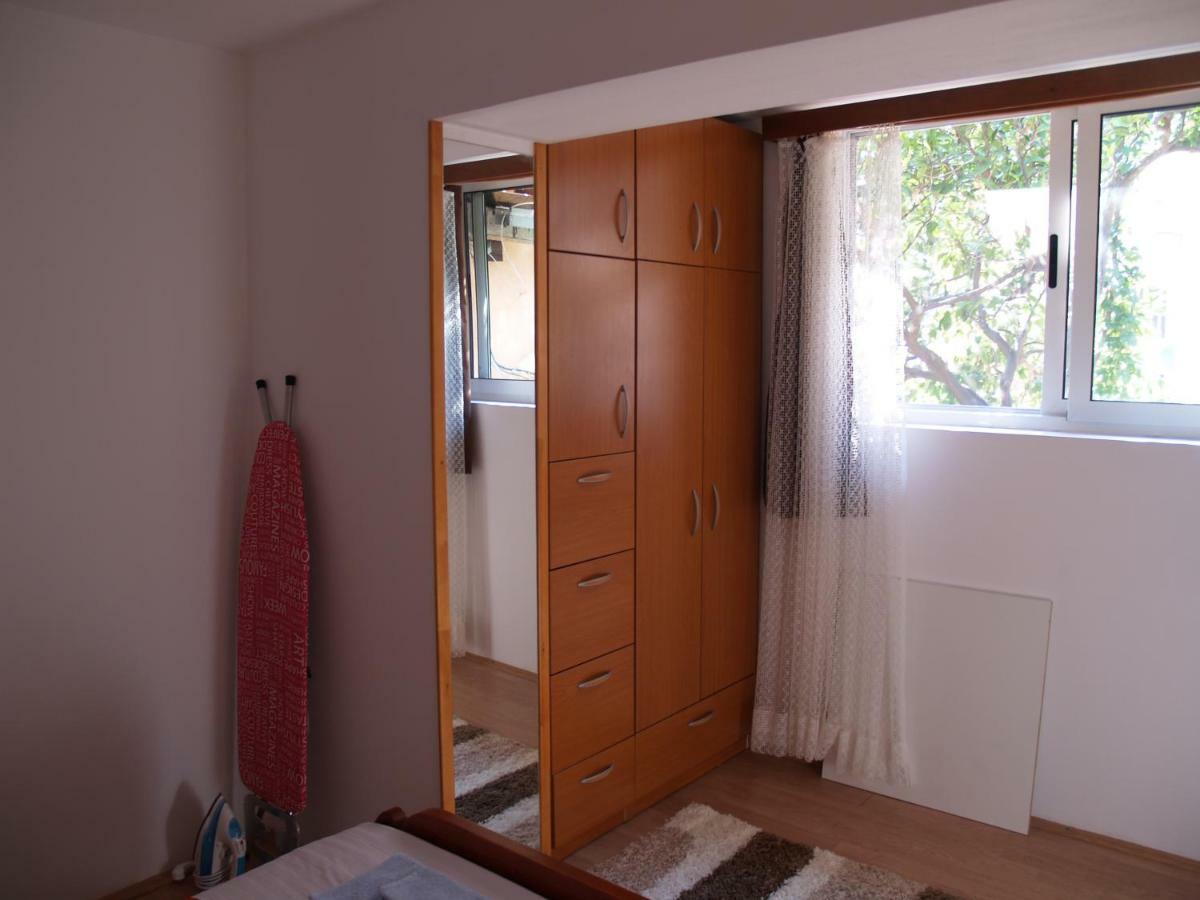 Apartments Pharia イェルサ 部屋 写真